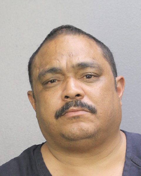  LUIS ALBERTO CHAPARRO fotografia del sheriff oficial del condado de Broward