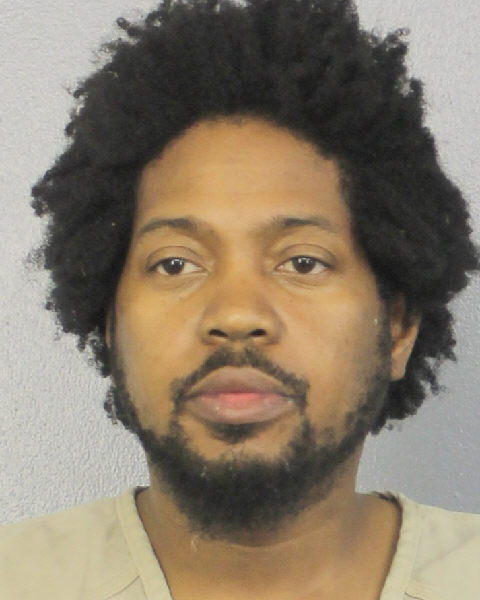  DEVAUGHN TRAVIS BRYAN Photos, Records, Info / South Florida People / Broward County Florida Public Records Results