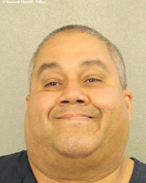  LUIS VARGAS fotografia del sheriff oficial del condado de Broward