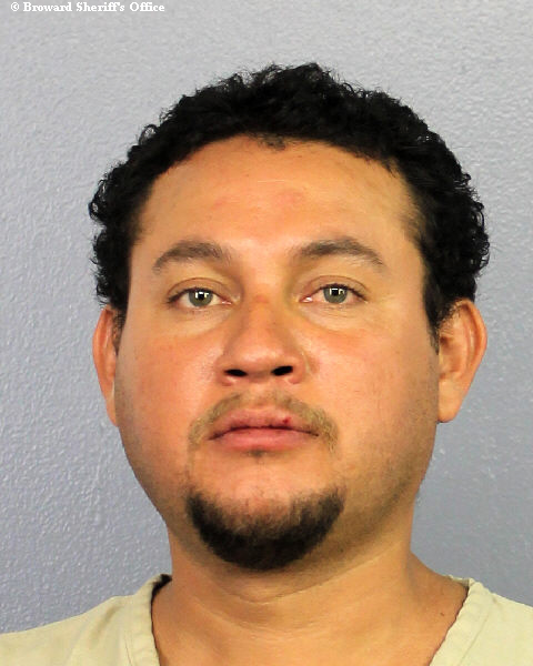  VICTOR SAMAYOA Photos, Records, Info / South Florida People / Broward County Florida Public Records Results