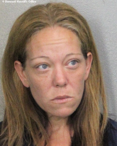  VERONICA FISK DOOLITTLE fotografia del sheriff oficial del condado de Broward