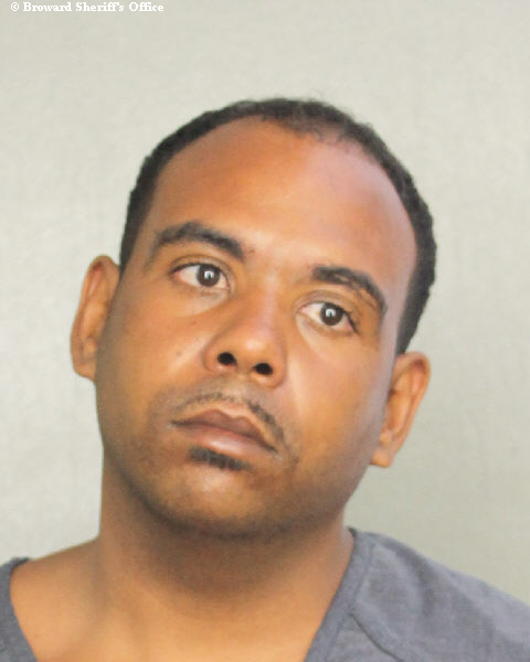  RANDY SAMUEL ROSADO fotografia del sheriff oficial del condado de Broward