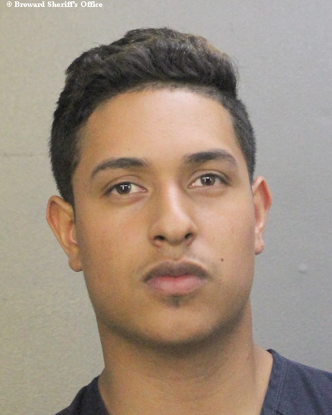  MARCOS SEBASTIAN URIA fotografia del sheriff oficial del condado de Broward