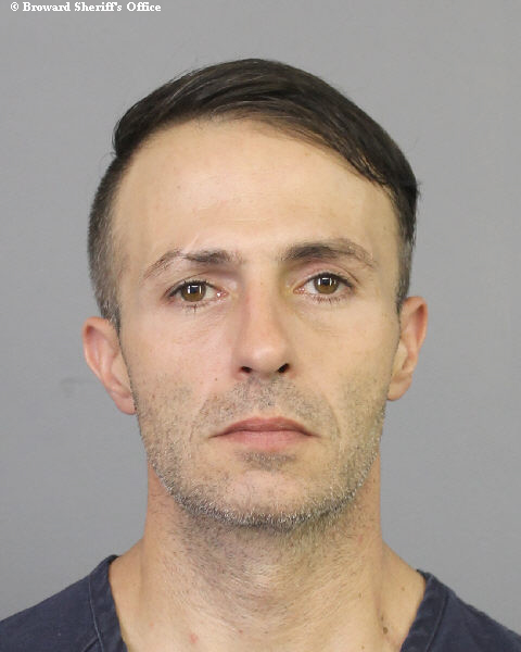  YUSUF YUSUF LAMBIRO fotografia del sheriff oficial del condado de Broward