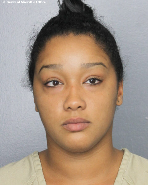 DIONISQUI ESTHER PAREDES fotografia del sheriff oficial del condado de Broward DIONISQUI ESTHER PAREDES fotografia del sheriff oficial del condado de Broward