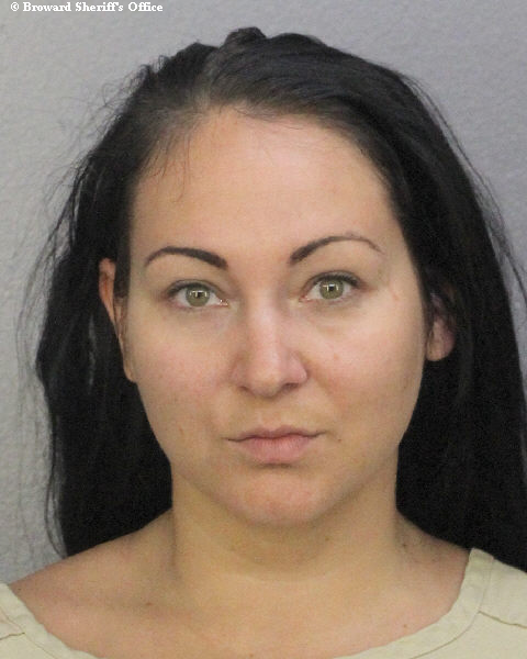 STEVIE ANNE TANGUAY fotografia del sheriff oficial del condado de Broward STEVIE ANNE TANGUAY fotografia del sheriff oficial del condado de Broward