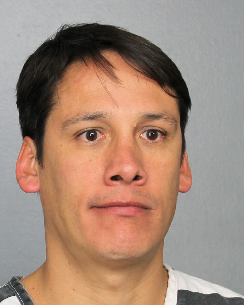  ANDRES A GOMEZ MOSCOSO fotografia del sheriff oficial del condado de Broward