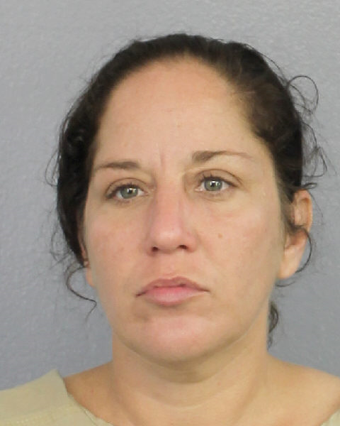  MARGARET HEATHER PUPO fotografia del sheriff oficial del condado de Broward