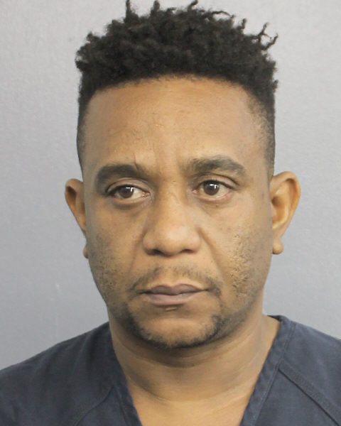  SHAWN MCCLYMONT fotografia del sheriff oficial del condado de Broward