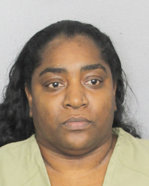  CATHY REBECCA RAMCHARAN-RICHARDS fotografia del sheriff oficial del condado de Broward