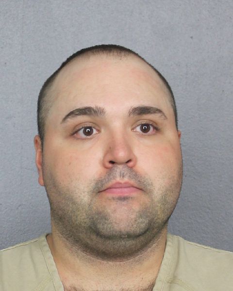  JAMES BONAMO fotografia del sheriff oficial del condado de Broward