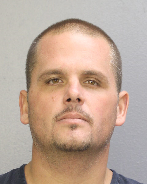 ERIC MILTON LOY fotografia del sheriff oficial del condado de Broward ERIC MILTON LOY fotografia del sheriff oficial del condado de Broward