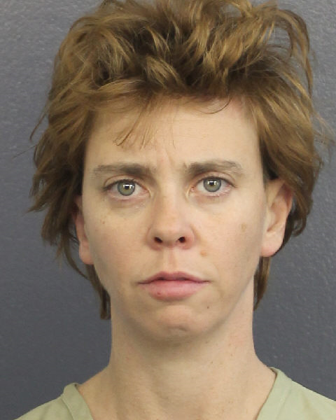 JENNIFER RUTH BREITKOPF fotografia del sheriff oficial del condado de Broward JENNIFER RUTH BREITKOPF fotografia del sheriff oficial del condado de Broward