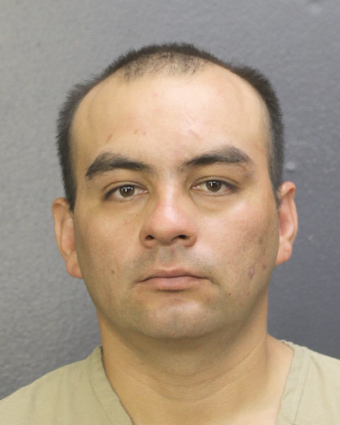 HELMO J JOHN fotografia del sheriff oficial del condado de Broward HELMO J JOHN fotografia del sheriff oficial del condado de Broward