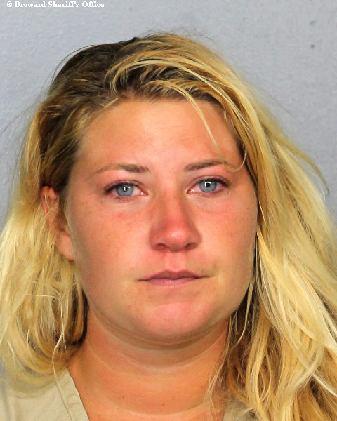  ASHLEY NICOLE BANNICK fotografia del sheriff oficial del condado de Broward