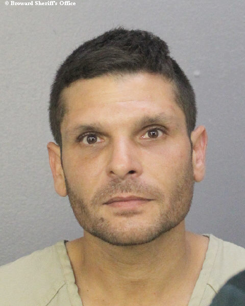  PERYS N APTALIDIS fotografia del sheriff oficial del condado de Broward