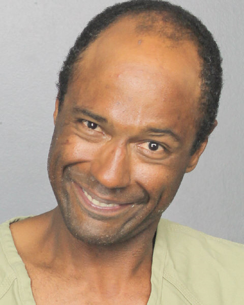  DAVID ALEXANDER VARGAS fotografia del sheriff oficial del condado de Broward