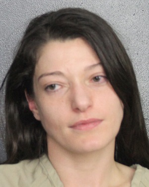 ALINE MARIA QUESTEL Photo