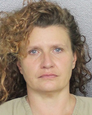 ATHENA MARIE SNEED fotografia del sheriff oficial del condado de Broward