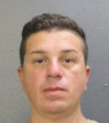 Alex Rojas fotografia del sheriff oficial del condado de Broward