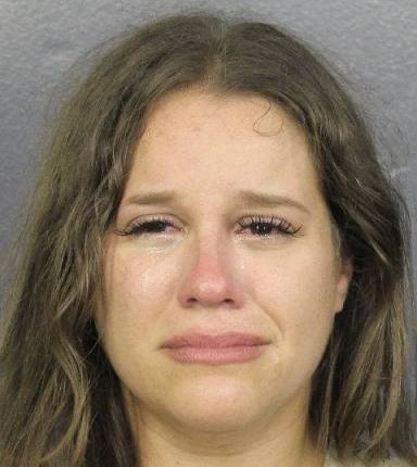 Korina Ysabel Graupera fotografia del sheriff oficial del condado de Broward