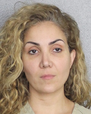 LORRAINE RIVERA Photo