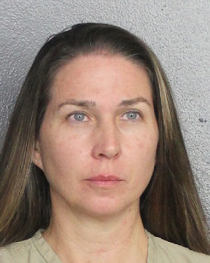 NICOLE RENEE MINIEA fotografia del sheriff oficial del condado de Broward