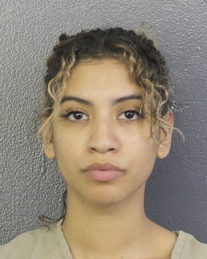 DIVINA GONZALEZ Photo