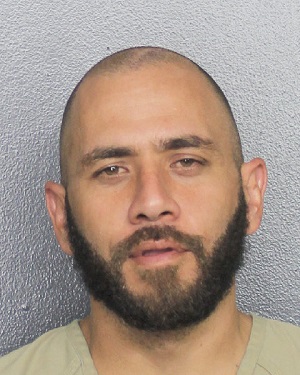 GABRIEL LUIS CUBANO Photo