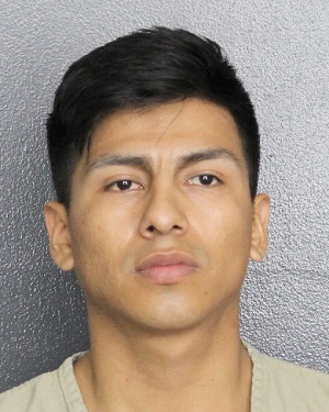 KEVIN ALVERADO-SALINAS Photo