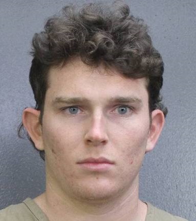 KYLE STEVEN PETRI Photo