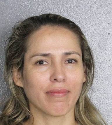 VICKY ROCIO MONGRUT Photo