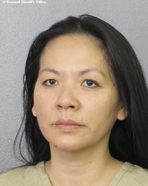 NGA THI TRUONG fotografia del sheriff oficial del condado de Broward NGA THI TRUONG fotografia del sheriff oficial del condado de Broward