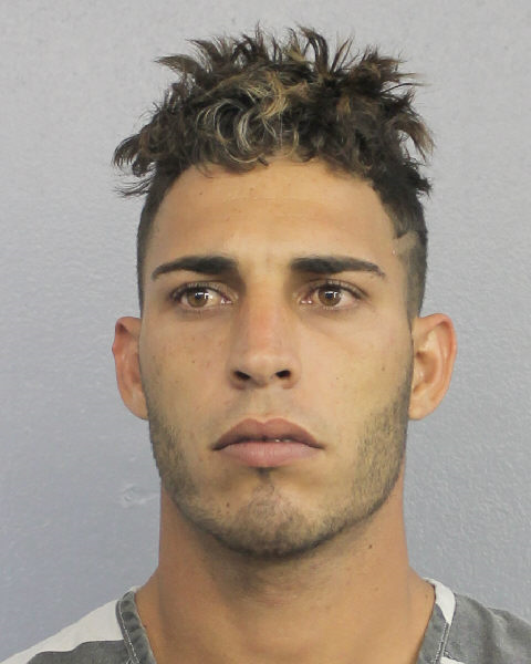  LAZARO GONZALEZ fotografia del sheriff oficial del condado de Broward