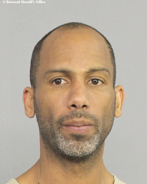  DESMINE GODRICKGIOVANN CLARKE fotografia del sheriff oficial del condado de Broward