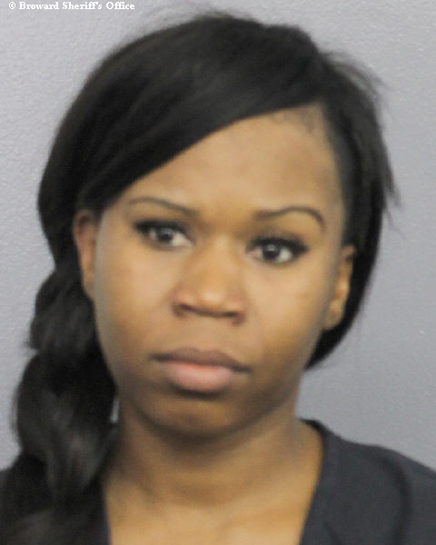  DIANE MARIE MCCUTCHEN fotografia del sheriff oficial del condado de Broward