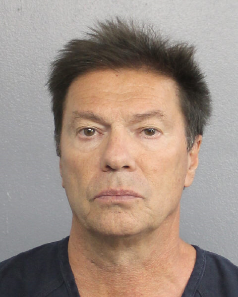  YURY FLOM fotografia del sheriff oficial del condado de Broward