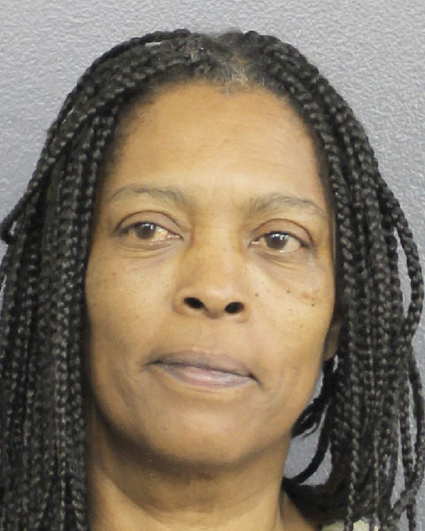 KATRENIA DAVIS HOOD fotografia del sheriff oficial del condado de Broward KATRENIA DAVIS HOOD fotografia del sheriff oficial del condado de Broward