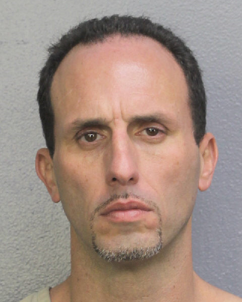 WILLIAM CARLES fotografia del sheriff oficial del condado de Broward WILLIAM CARLES fotografia del sheriff oficial del condado de Broward