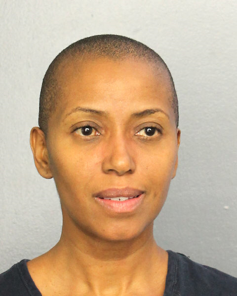  EVELYNE GERALDA BOBO fotografia del sheriff oficial del condado de Broward