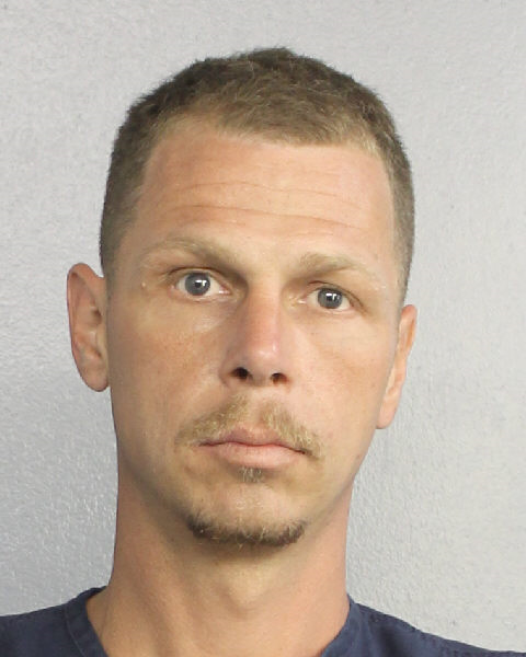  EARL NORTON THORNTON fotografia del sheriff oficial del condado de Broward