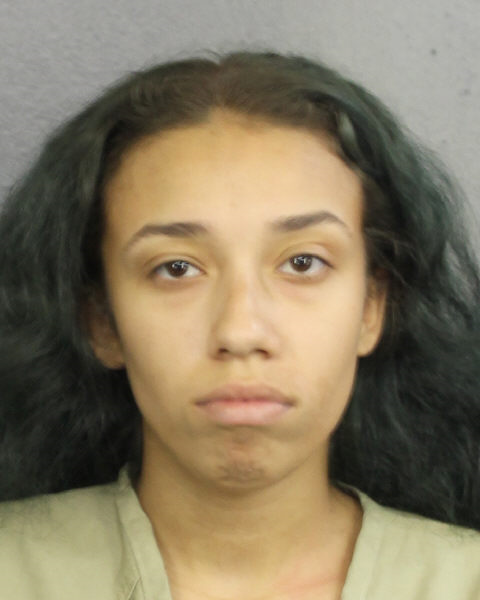  ALYSSA TIARA VILLAVICENIO fotografia del sheriff oficial del condado de Broward