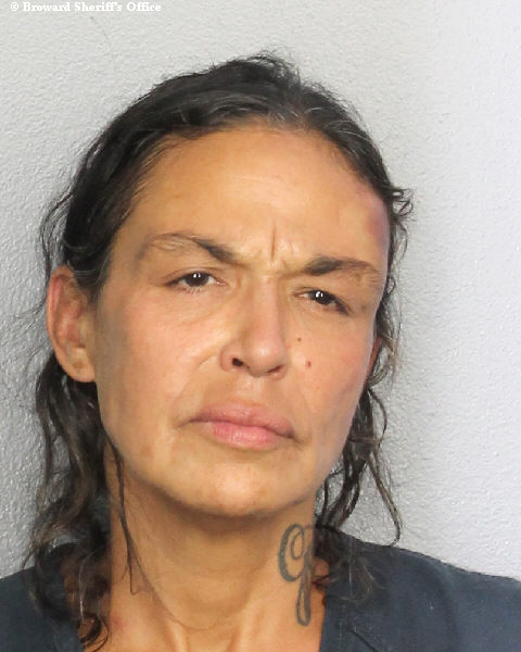 AIDA MENDEZ fotografia del sheriff oficial del condado de Broward AIDA MENDEZ fotografia del sheriff oficial del condado de Broward