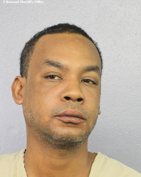  ROGER KEVIN MOORE fotografia del sheriff oficial del condado de Broward