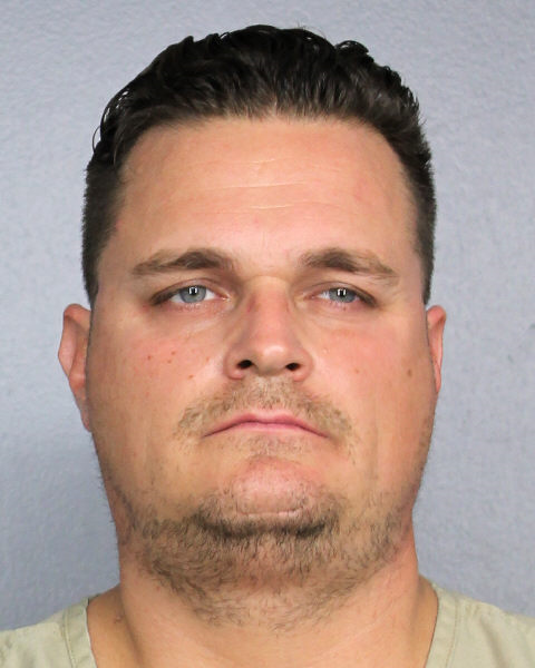  ALEXANDER JAN DOBIS fotografia del sheriff oficial del condado de Broward