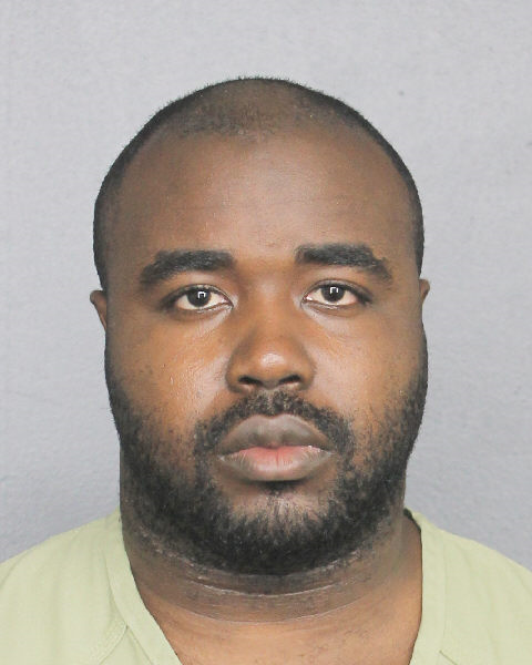  EMMANUEL EBUKA OKWOR fotografia del sheriff oficial del condado de Broward
