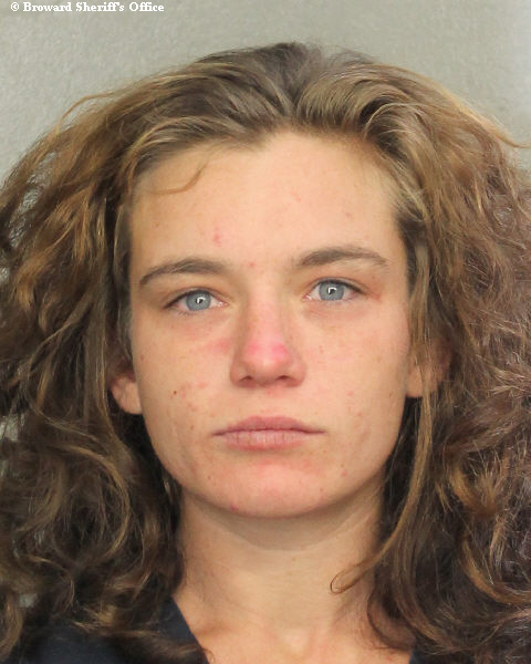  DESTINY SUMMER BARNES fotografia del sheriff oficial del condado de Broward