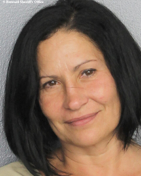  YVETTE FRANCES ARIAS fotografia del sheriff oficial del condado de Broward
