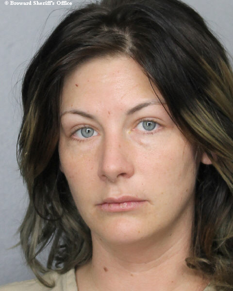  EMILY ELIZABETH POLLINO fotografia del sheriff oficial del condado de Broward