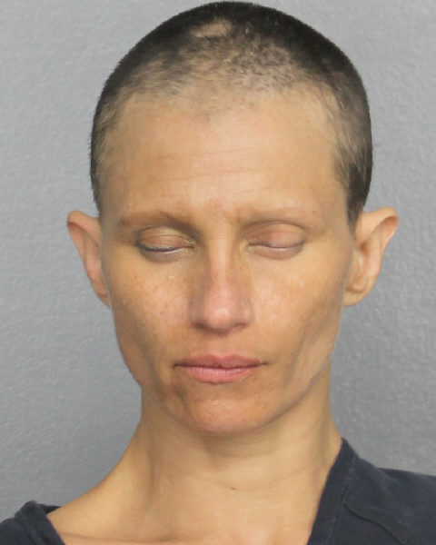KATHLEEN OLGA TZARFATI fotografia del sheriff oficial del condado de Broward KATHLEEN OLGA TZARFATI fotografia del sheriff oficial del condado de Broward